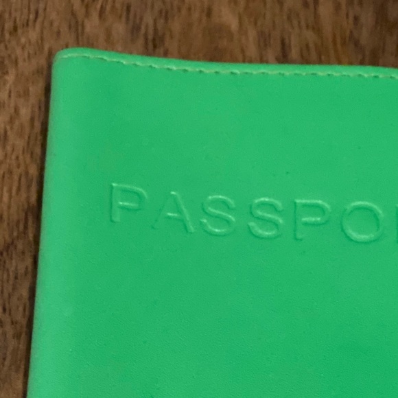 Genuine Leather Passport Holder - Picture 5 of 5